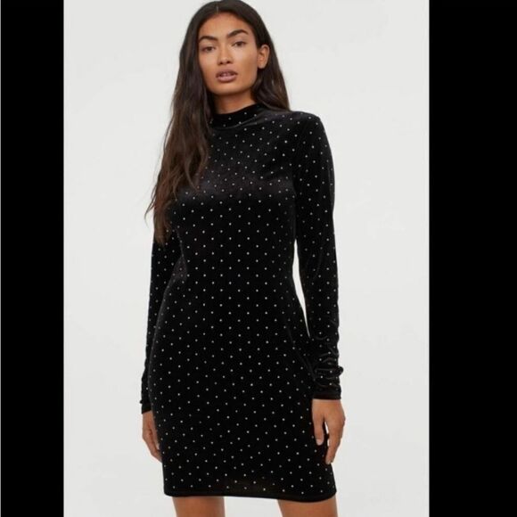 H&M BLACK VELVET RHINESTONE STUDDED LONG SLEEVE HIGH NECK DRESS SIZE SMALL - Picture 1 of 12